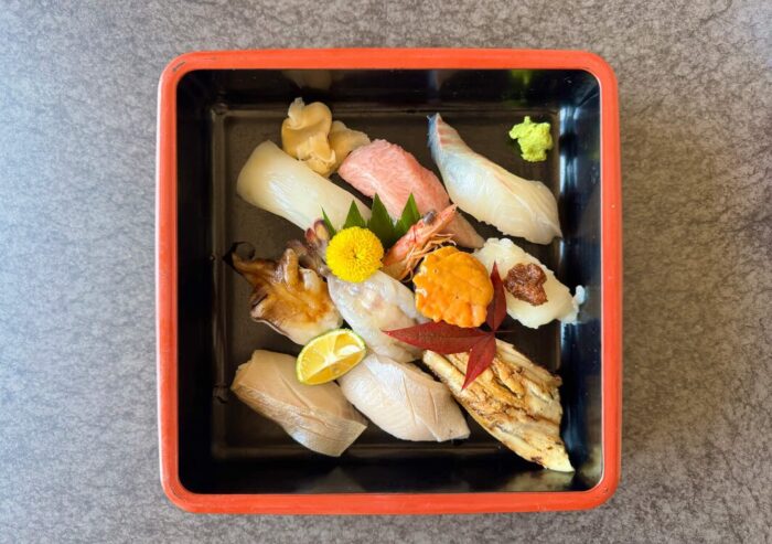 ダイニングサービス